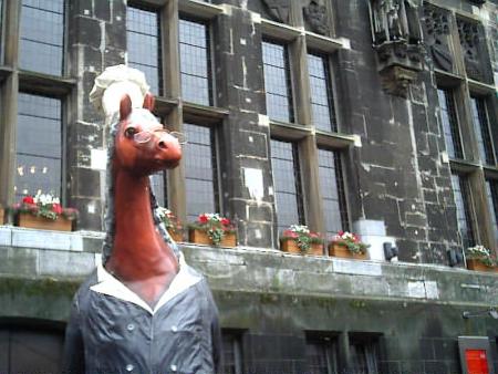 un cheval